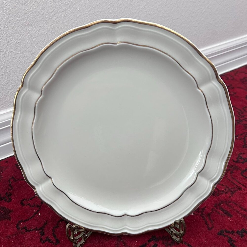 Vintage Bernardaud Limoges France Louis XV Regence 10" Dinner Plate Set of 2
